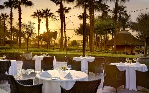 The Ritz-Carlton, Dubai, JBR - Splendido Piazza Sunset